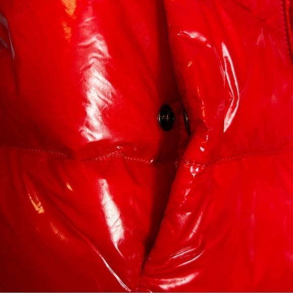 ZIAI Wet Look Red Puffer Hooded Jacket w/ Detachable Faux Fur Trim - Picture 7 of 16